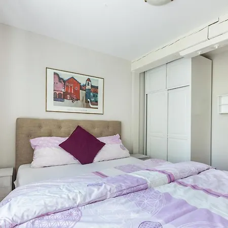 Denkerhof Blume Des Lebens Appartement Reußenköge